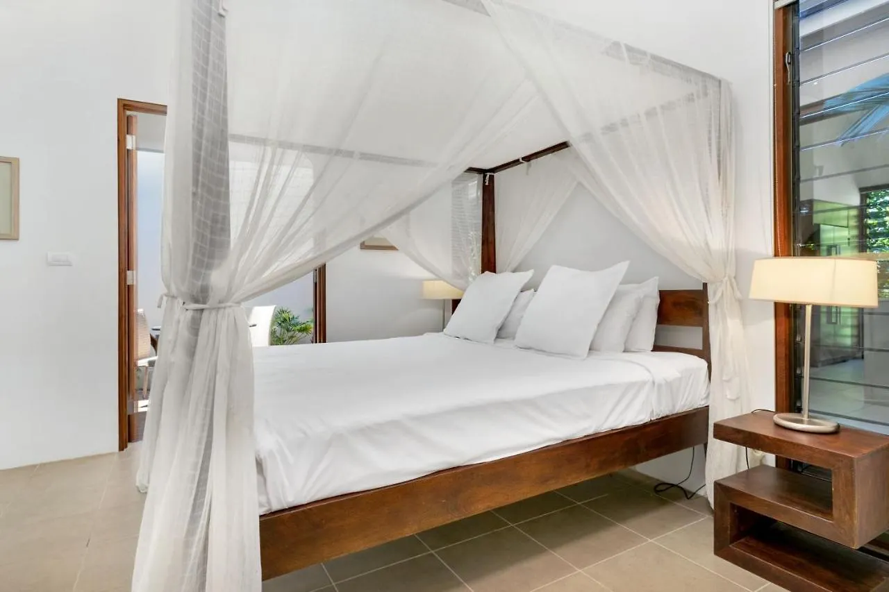 Belle Escapes Luxury Rainforest Villa פאלם קוב 0*,