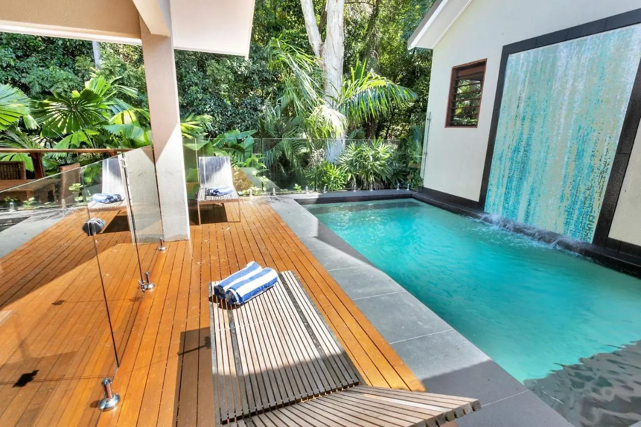 Belle Escapes Luxury Rainforest Villa פאלם קוב אוסטרליה